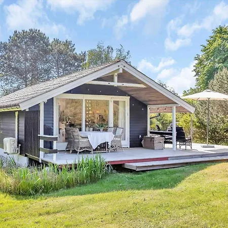 12269-1-sjaellands-odde-jordbaerkloverstien-3
